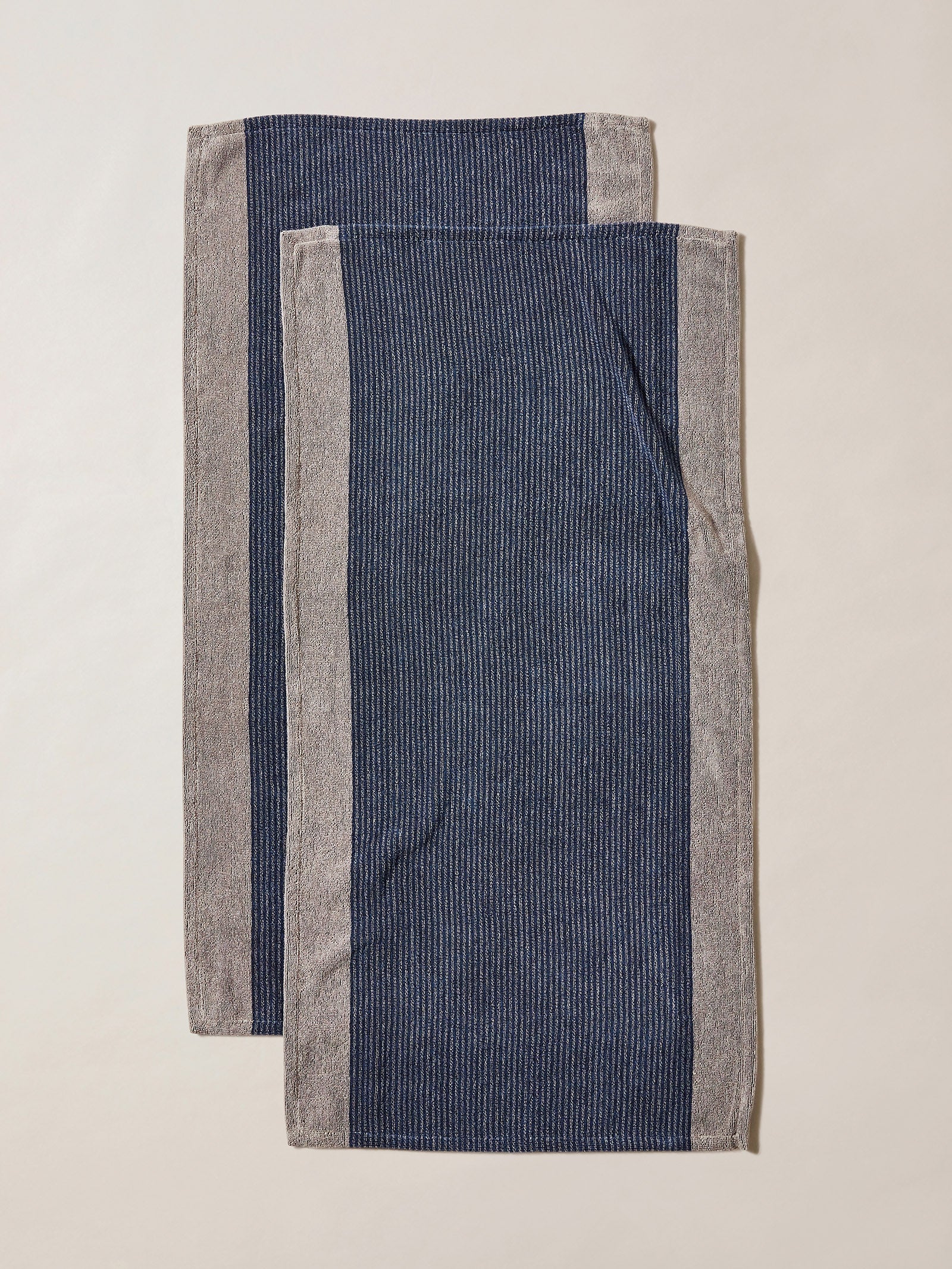 Cleverly Ionic™ Towels – Navy Blue